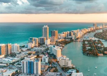 Español en Estados Unidos: los mejores lugares latinos de Miami
